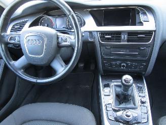 Audi A4 2.0 TDI Schadevrij Navi Clima 6-Bak picture 9