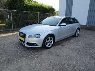 Avarii autoturisme Audi A4 2.0 TDI Schadevrij Navi Clima 6-Bak 2012/3