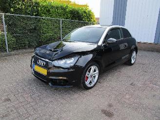 Voiture accidenté Audi A1 1.4 TFSI Automaat Navi Airco 2011/3