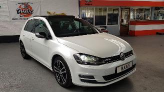 škoda osobní automobily Volkswagen Golf 1.2 TSI BENZ AUT 77 KW 105 PK 2014/6
