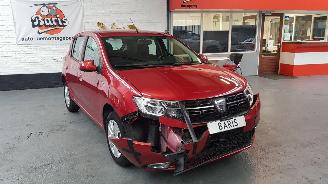 Unfallwagen Dacia Sandero 0.9 TCE 12V AUT  BENZ 898CC 66KW 90PK  KM 65009 NAP... 2017/11