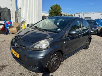 škoda osobní automobily Toyota Aygo 1.0-12V Comfort AUTOMAAT 2009/10