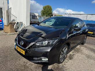 Unfallwagen Nissan Leaf 2.AUTOMAAT ZERO EDITION 40 kWh BJ 2018 103.488 KM 2018/3