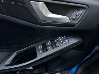 Ford Focus Wagon 1.0 EcoBoost ST Line Business picture 16