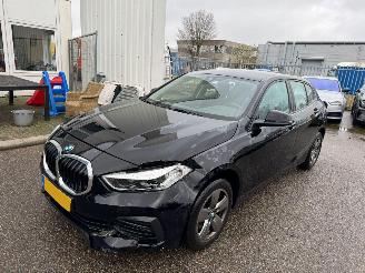 Unfallwagen BMW 1-serie 116i AUTOMAAT Introduction Edition BJ 2023 78510 2023/7