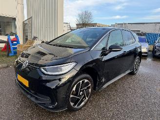 uszkodzony samochody osobowe Volkswagen ID.3 Pro Business 59 kWh 2024/6