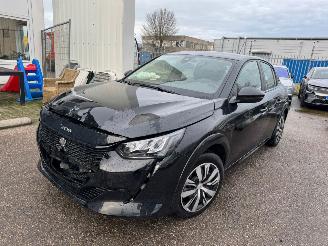 Unfallwagen Peugeot e-208 EV Active 50 kWh 2020/12
