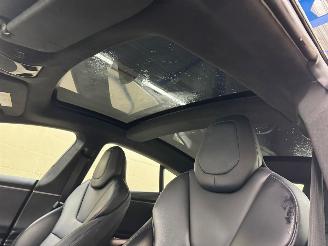 Tesla Model S 75D Base picture 9