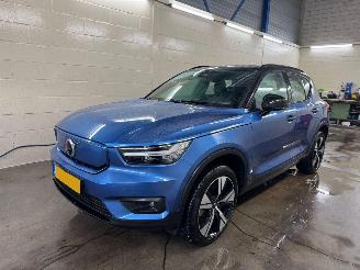 skadebil auto Volvo XC40 Recharge P8 AWD R-Design 2020/11