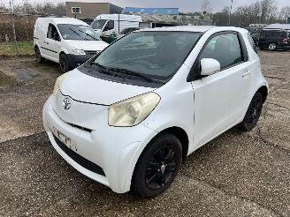 škoda osobní automobily Toyota iQ 1.0 VVTi Comfort 2009/7