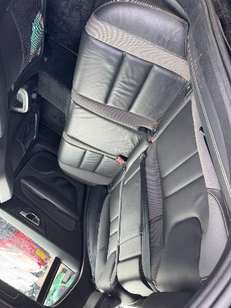 Volvo V-60 2.0 B3 R-Design picture 17