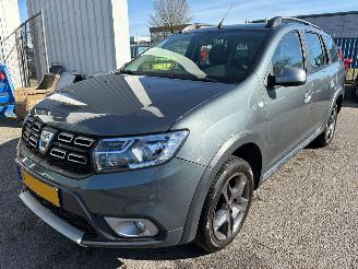 Schadeauto Dacia Logan MCV 0.9 TCe Stepway 2017/5