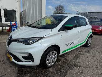 Voiture accidenté Renault Zoé R110 Life Carshare 52 kWh 2021/12