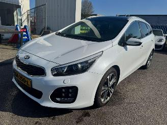 uszkodzony samochody osobowe Kia Cee d Sportswagon 1.0 T-GDi GT-Line 2015/9