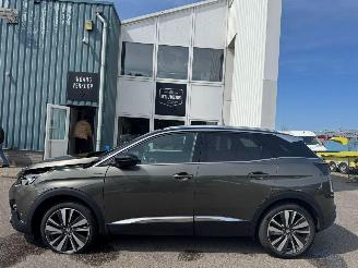 Peugeot 3008 1.2 PureTech GT Line picture 2