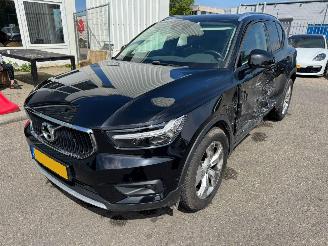 Unfallwagen Volvo XC40 2.0  AUTOMAAT T4 Inscription 2019/4