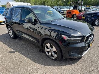 Voiture accidenté Volvo XC40 2.0  AUTOMAAT T4 Inscription 2019/4