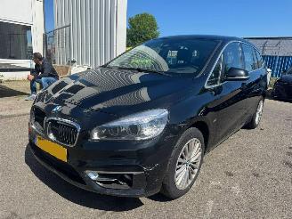 damaged passenger cars BMW 2-serie Gran Tourer 218d AUTOMAAT Centennial High Executive 2016/11