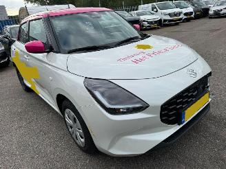 Avarii autoturisme Suzuki Swift 1.2 Comfort Smart Hybrid 2025/11