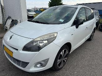 Auto incidentate Renault Grand-scenic 1.4 TCe Bose 2011/8