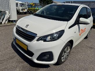 Voiture accidenté Peugeot 108 1.0 e-VTi Active 2020/8