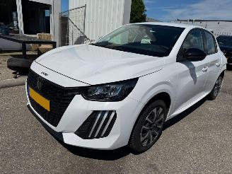 Unfallwagen Peugeot e-208 EV Active 50 kWh 2024/5