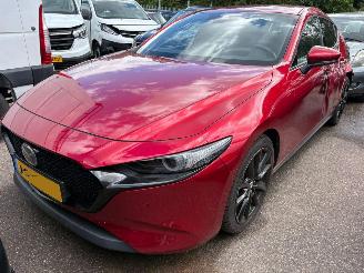 škoda osobní automobily Mazda 3 2.0 e-SkyActiv-X M Hybrid 180 Luxury 2020/7