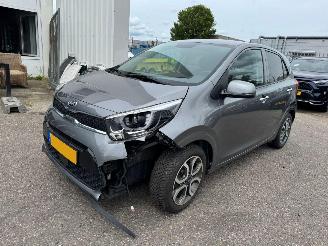 Schadeauto Kia Picanto 1.0 DPi Dynamic Plusline 2021/6
