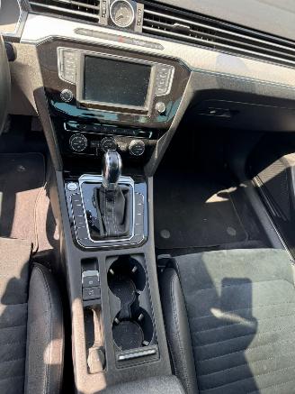 Volkswagen Passat 1.4 AUTOMAAT TSI GTE Connected Series Plus picture 14