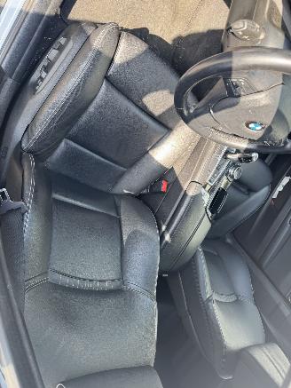 BMW 5-serie 520i Luxury Edition picture 10