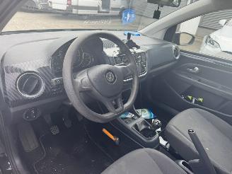 Volkswagen Up! 1.0 BMT move up! BJ 2017 picture 12