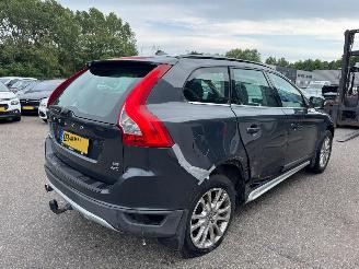 Volvo Xc-60 2.4 AUTOMAAT D5 AWD Momentum picture 5