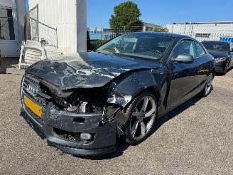 uszkodzony samochody osobowe Audi A5 Coupé 2.0 TFSI Pro Line 2010/1