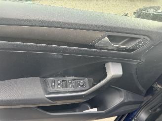 Volkswagen T-Roc 1.5 TSI Style picture 13