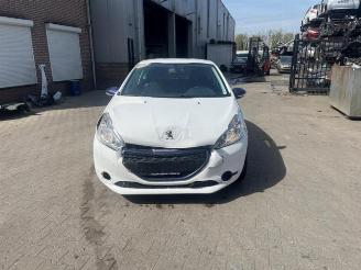 Peugeot 208 208 I (CA/CC/CK/CL), Hatchback, 2012 / 2019 1.0 Vti 12V PureTech picture 2