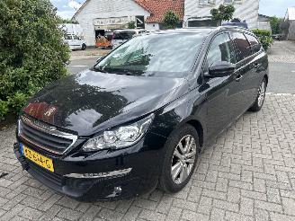 krockskadad bil auto Peugeot 308 1.2 PURETECH BLEU LEASE EXECUTIVE 2017/3