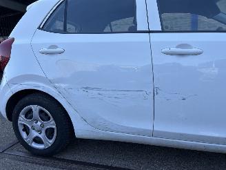 Kia Picanto 1.0 CVVT ECONOMY PLUSLINE picture 5