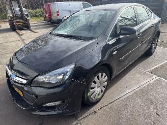 Damaged car Opel Astra 1,4 TURBO  Edition 2016/1