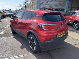Damaged car Renault Captur 1.3 MILD HYBRID 140 TECHNO 2025/5