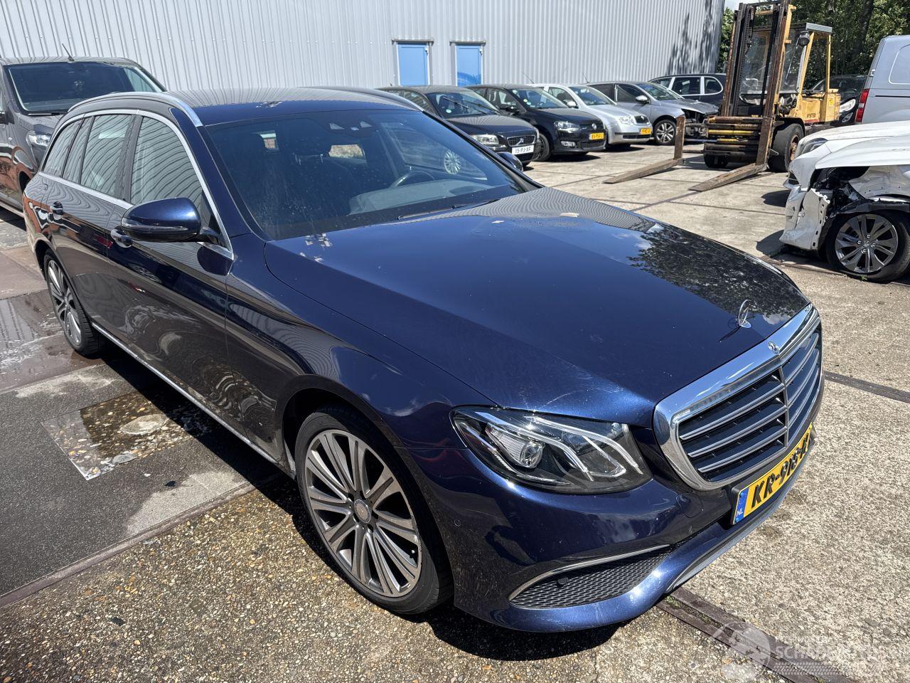 Mercedes E-klasse 220 d  Ambition