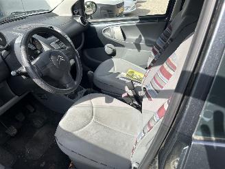 Citroën C1 1.0 12V AMBIANCE picture 9