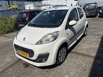 škoda osobní automobily Peugeot 107 1.0 ACTIVE 2012/4
