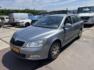  Skoda Octavia 1.2 TSI AMBITION 2012/6
