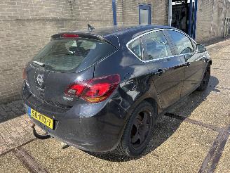  Opel Astra 1.6 TURBO SPORT 2010/2