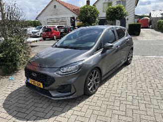 Voiture accidenté Ford Fiesta 1.0 ECOBOOST HYBRID ST-LINE X AUTOMAAT 2023/6