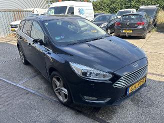 Damaged car Ford Focus 1.5 TITANIUM 2018/1