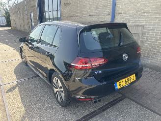 skadebil auto Volkswagen Golf 1.4 TSI GTE 2015/6