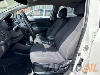 Kia Rio Rio III (UB), Hatchback, 2011 / 2017 1.1 CRDi VGT 12V picture 13