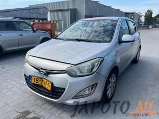 Vrakbiler auto Hyundai I-20 i20, Hatchback, 2008 / 2015 1.2i 16V 2012/7