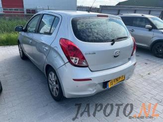 Hyundai I-20 i20, Hatchback, 2008 / 2015 1.2i 16V picture 2